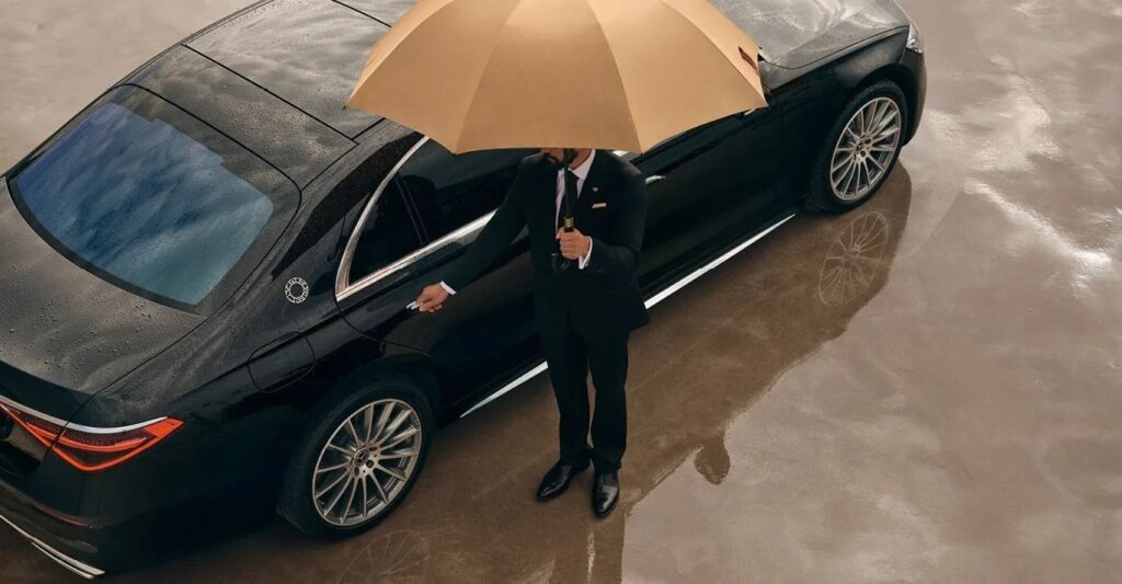 imgi 16 chauffeur 2880w 1024x533 1